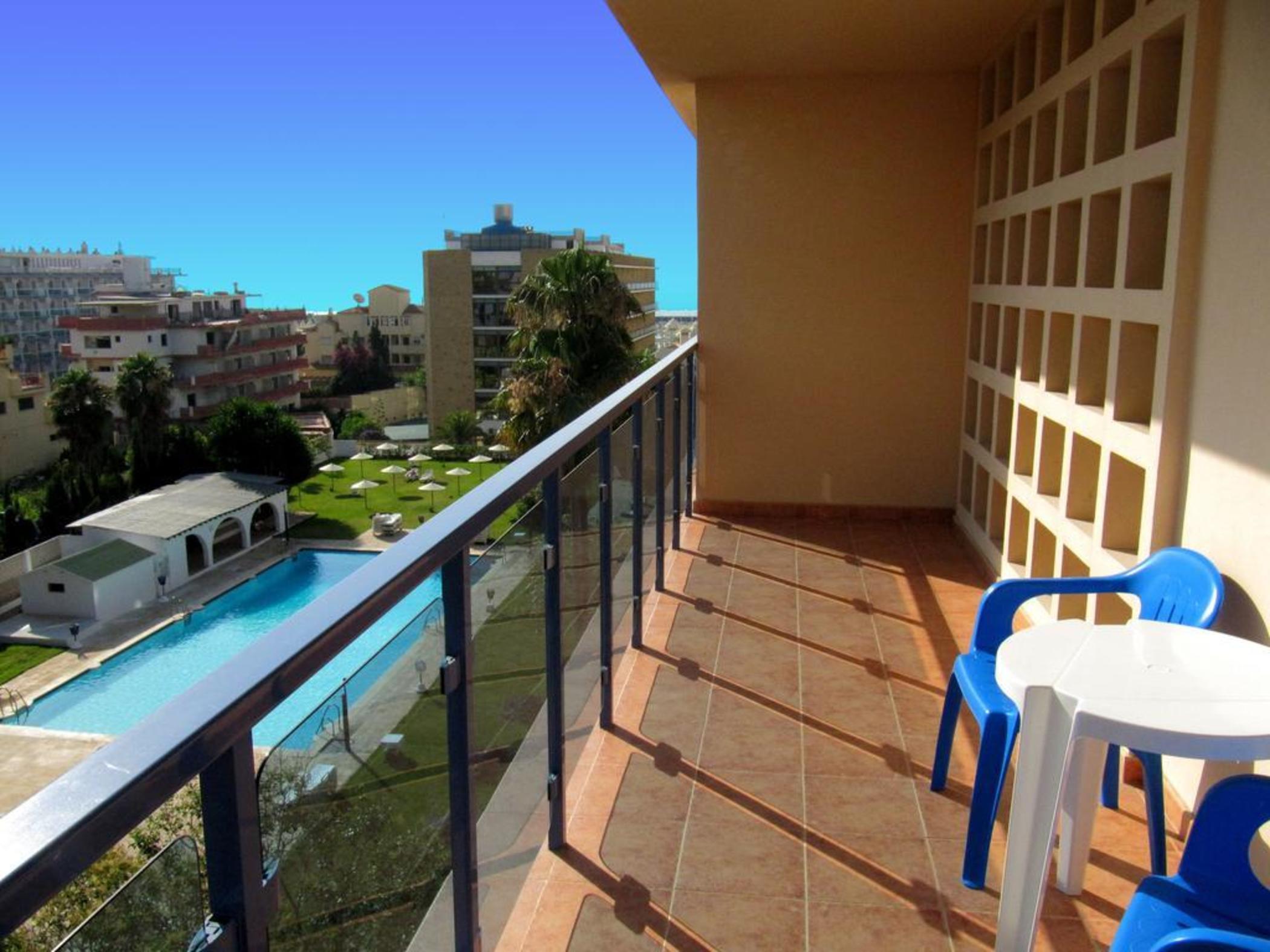 Apartamentos Ms Pepita ベナルマデナ エクステリア 写真