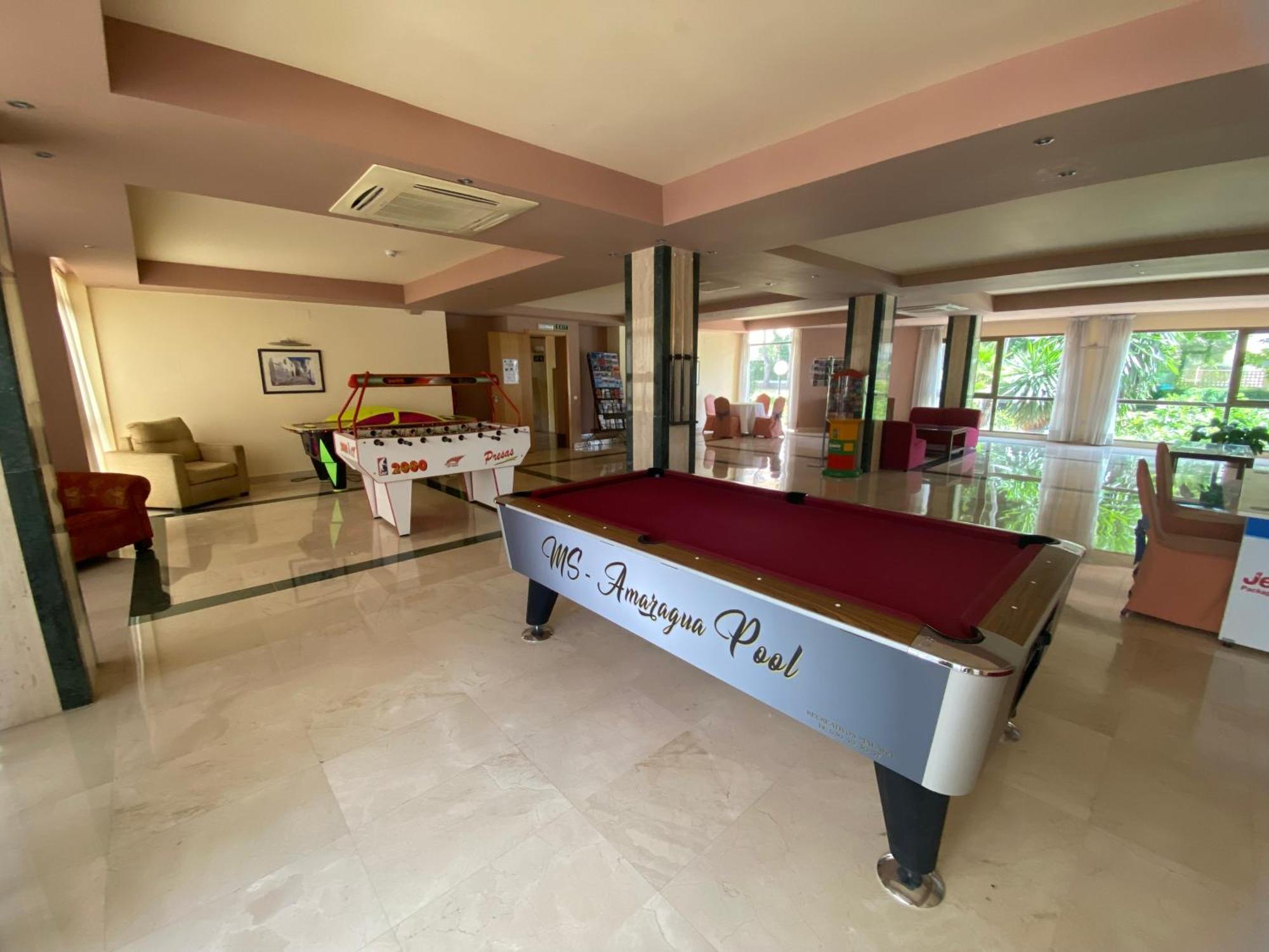 Apartamentos Ms Pepita ベナルマデナ エクステリア 写真