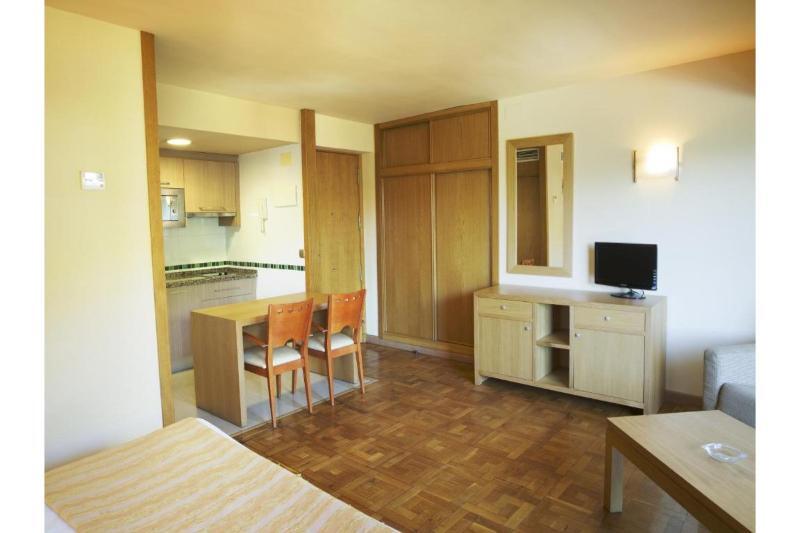 Apartamentos Ms Pepita ベナルマデナ エクステリア 写真