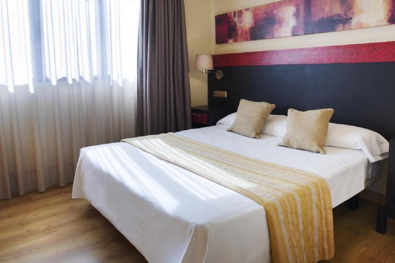 Apartamentos Ms Pepita ベナルマデナ エクステリア 写真